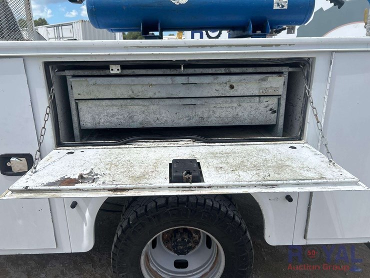 2019-ford-f350-image-28