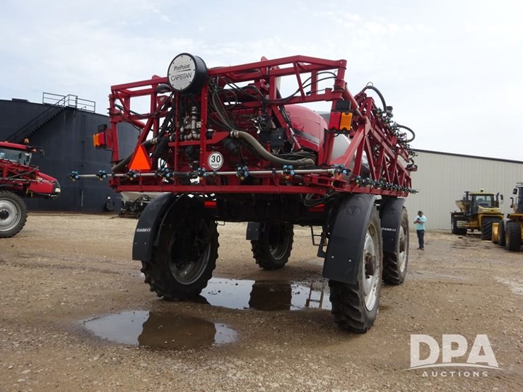 2011-case-ih-patriot-4420-image-24