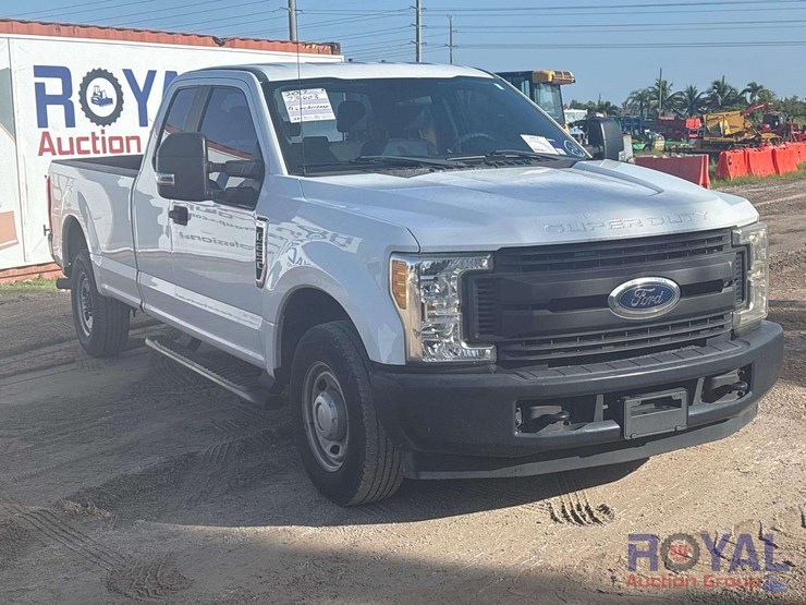 2017-ford-f250-image-2