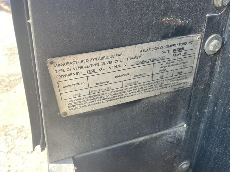 2001-john-deere-5-image-19