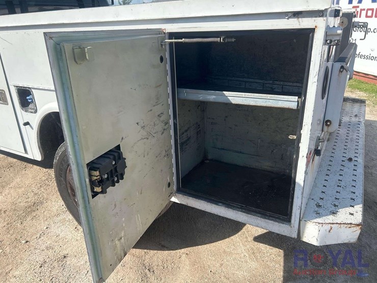 2014-ford-f450-image-21