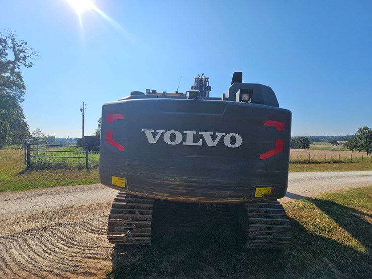 2018-volvo-ec160el-image-17