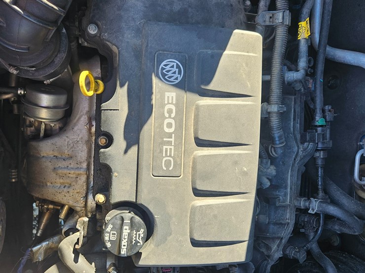 2017-buick-encore-image-18