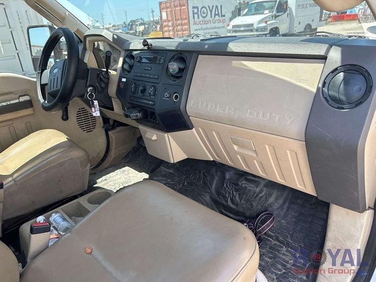 2008-ford-f350-image-26
