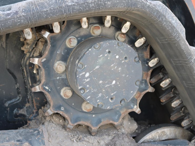 kubota-svl65-2-image-13