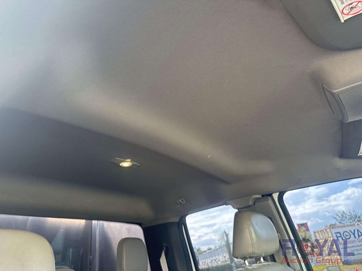 2017-ford-f550-image-41
