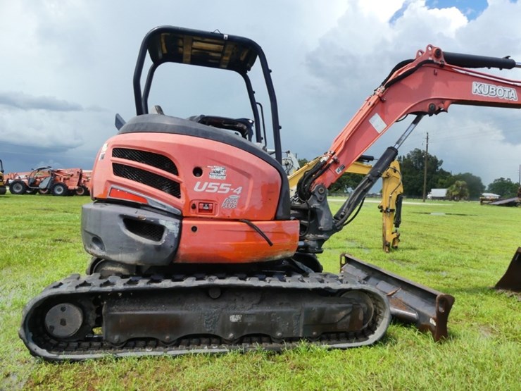 kubota-u55-4-image-3
