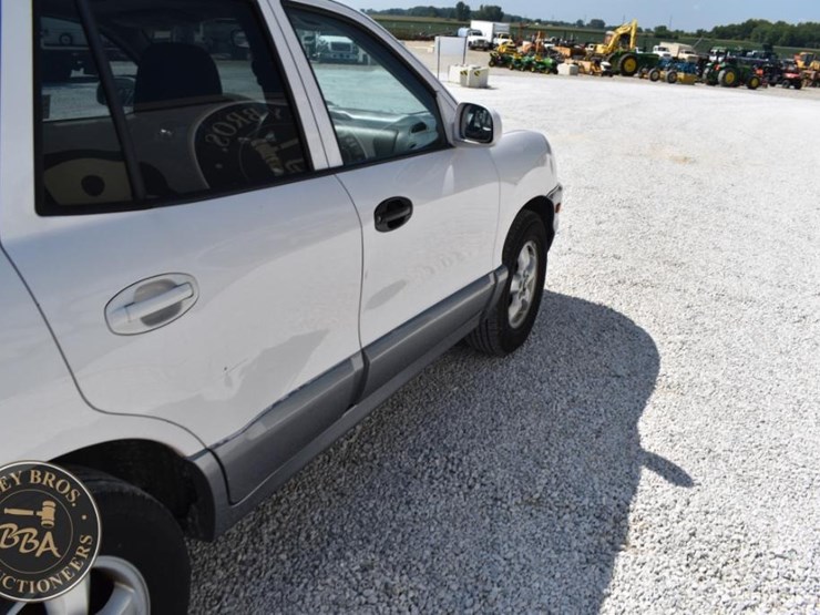 2005-hyundai-santa-fe-image-17