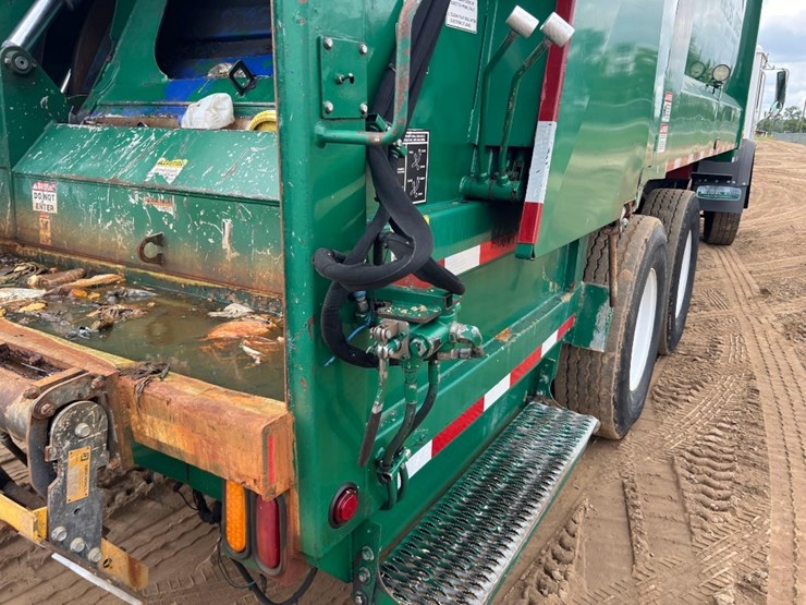2015-mack-leu633-image-20