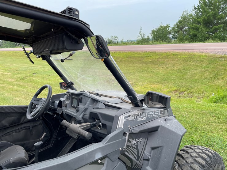 2017-polaris-rzr-xp-turbo-eps-image-25