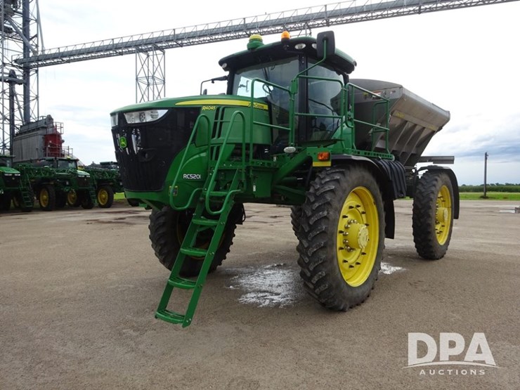 2016-john-deere-r4045-image-2
