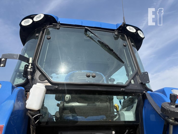 2016-new-holland-ts6.120-image-21