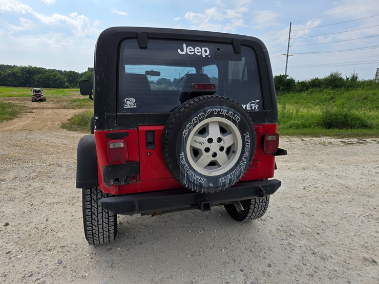 1994-jeep-wrangler-image-17