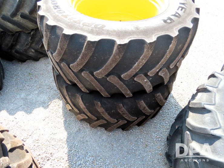 (4)-goodyear-flotation-tires/rims-(np6106,-unit-468408)-image-4