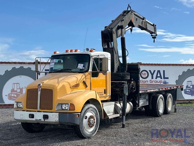 2008-kenworth-t300-image-1
