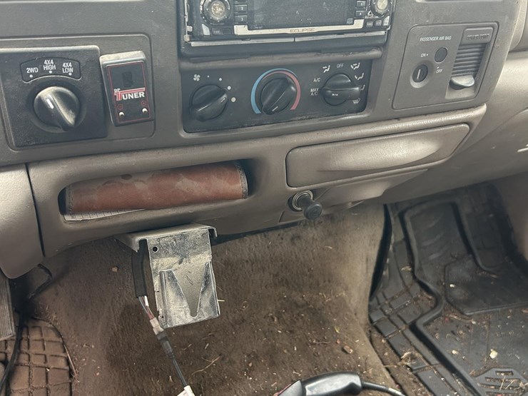 2000-ford-f350-image-13