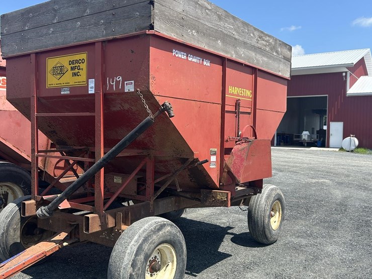derco-220-image-1