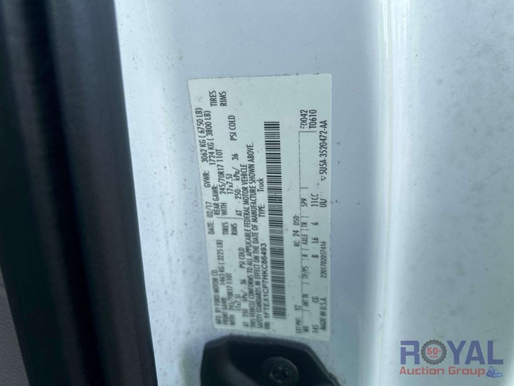 2017-ford-f150-image-9