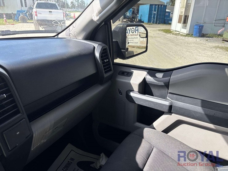 2020-ford-f150-image-11