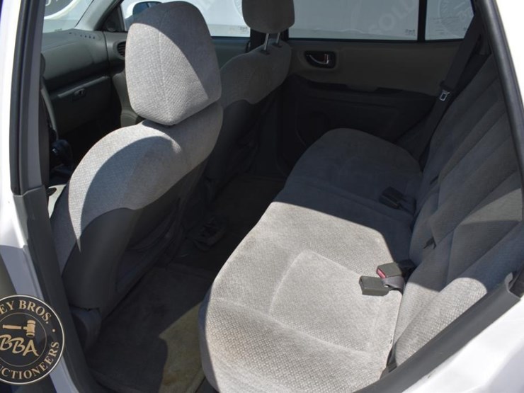 2005-hyundai-santa-fe-image-27