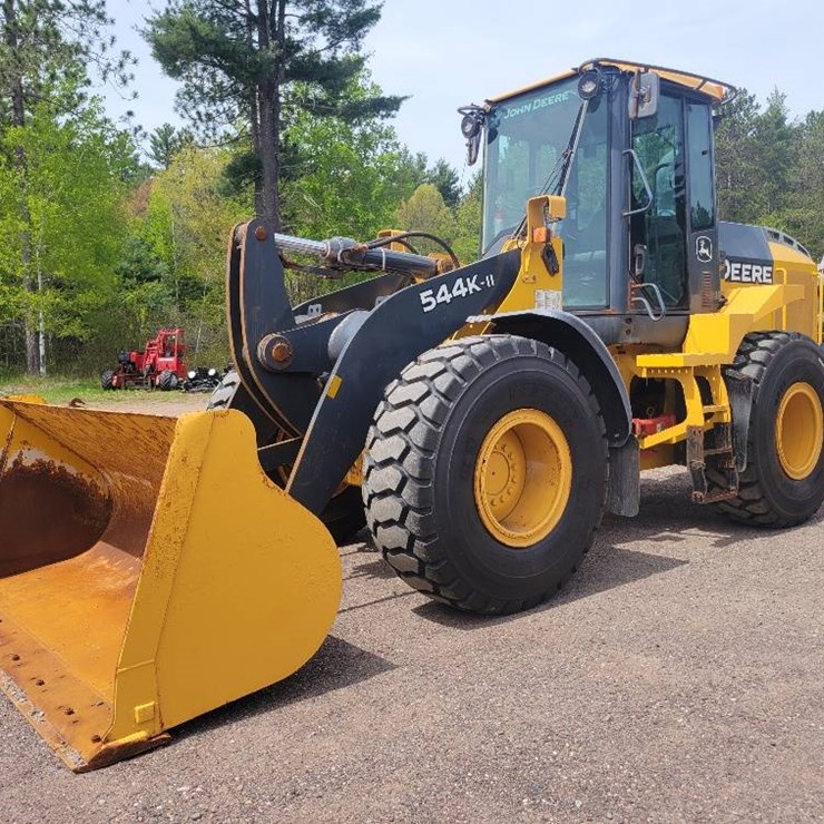 2017 DEERE 544KII