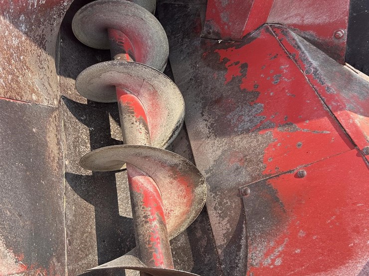 case-ih-600-image-3