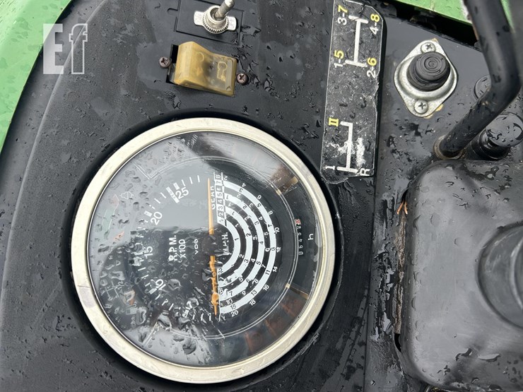 1980-john-deere-2940-image-11