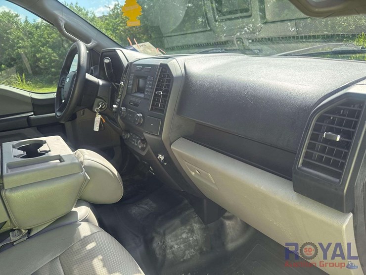 2016-ford-f150-image-26
