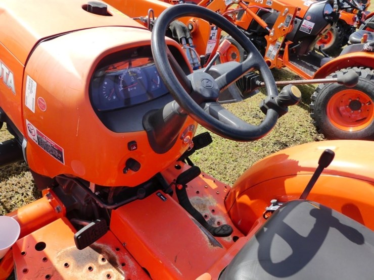 kubota-l2501-image-13