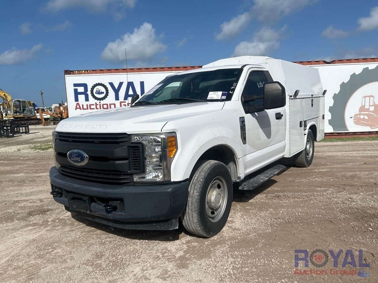 2017-ford-f250-image-1