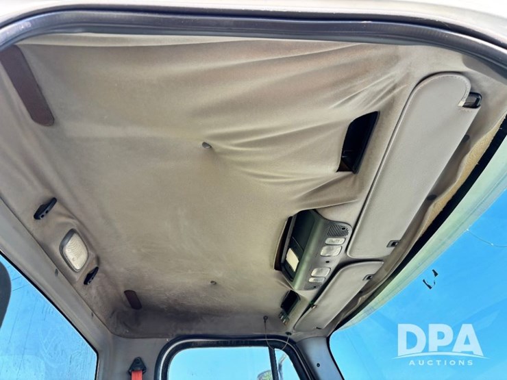 2011-freightliner-truck-(gp11247,-unit-115385)-image-62