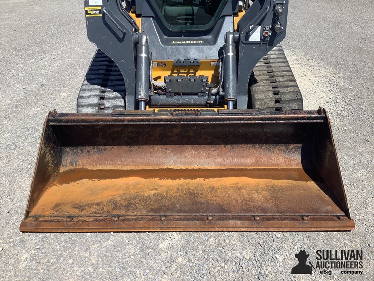 2021-deere-333g-image-12
