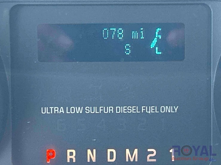 2013-ford-f550-image-14