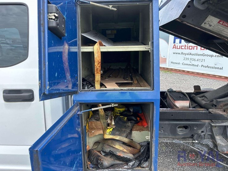 2017-ford-f450-image-25
