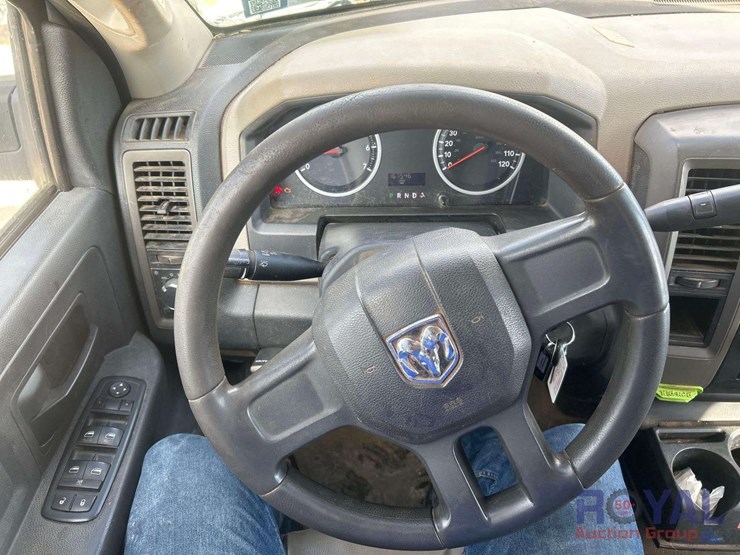 2012-ram-3500-crew-cab-s/a-mason-dump-truck-image-10