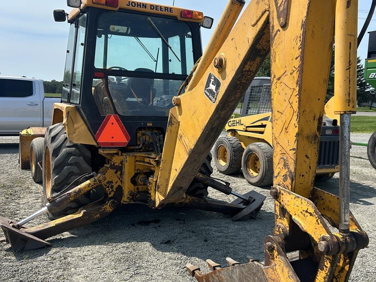 1986-deere-310c-image-10