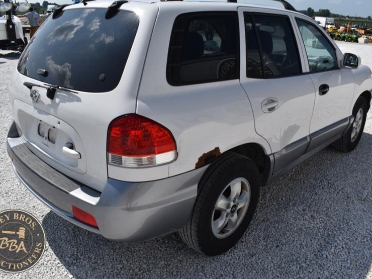 2005-hyundai-santa-fe-image-15