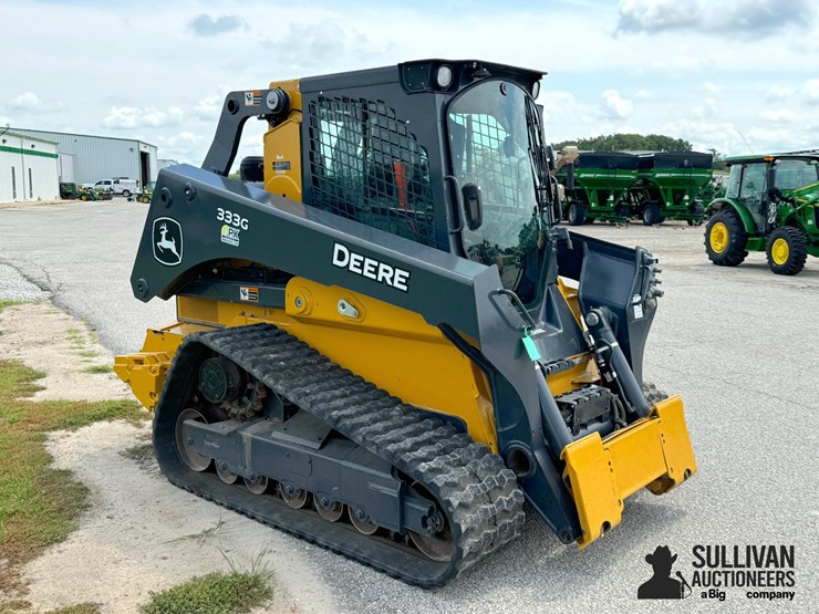 2023-deere-333g-image-3