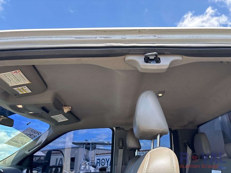 2017-ford-f550-image-14