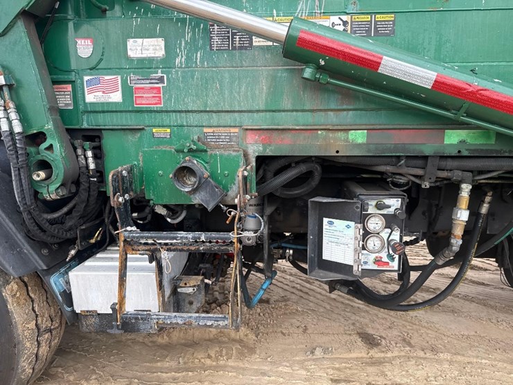 2016-mack-leu633-image-18