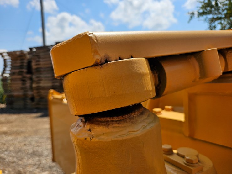 2018-komatsu-d37px-23-image-64