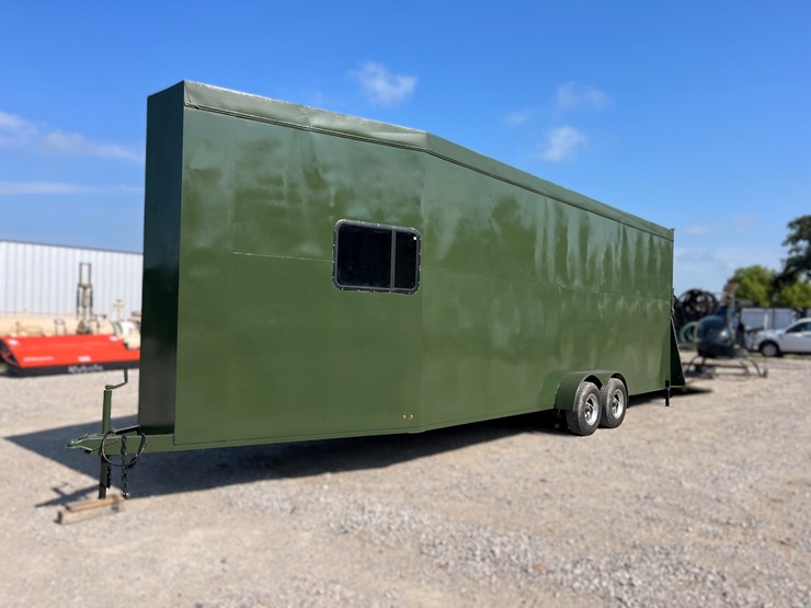 rotorway-exec-162f-helicopter-with-custom-enclosed-trailer-image-35