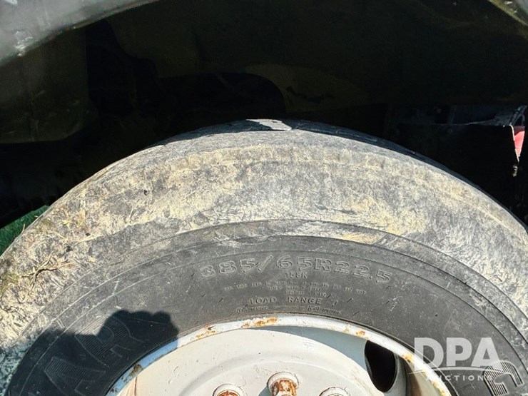 2000-sterling-dry-tender-truck-(gp11245,-unit-123831)-image-25