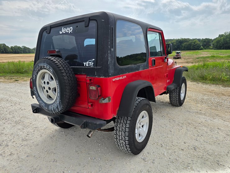 1994-jeep-wrangler-image-21