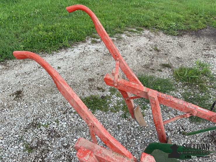 pattee-plow-co-one-row-cultivator-image-9