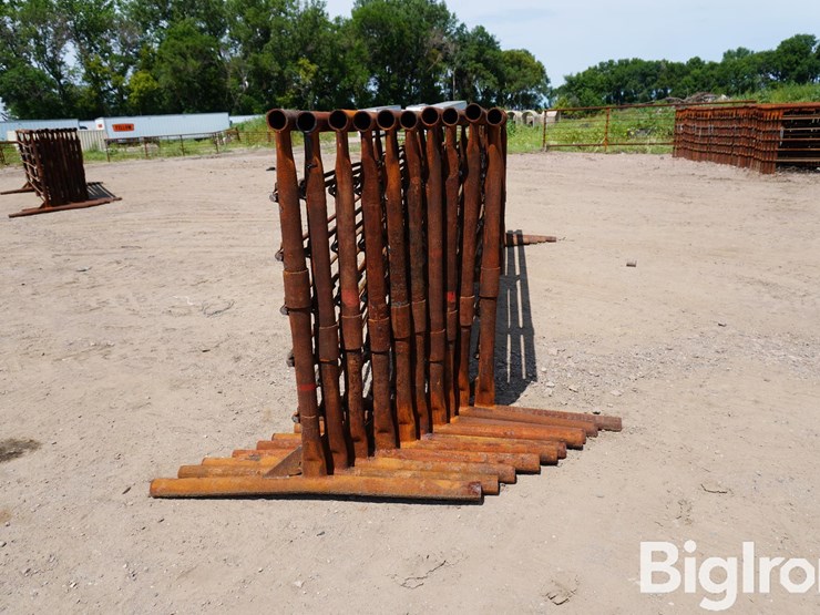 6-bar-16'-variable-rod-standing-fences-image-2