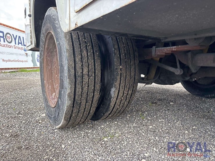 2016-ford-f450-image-32