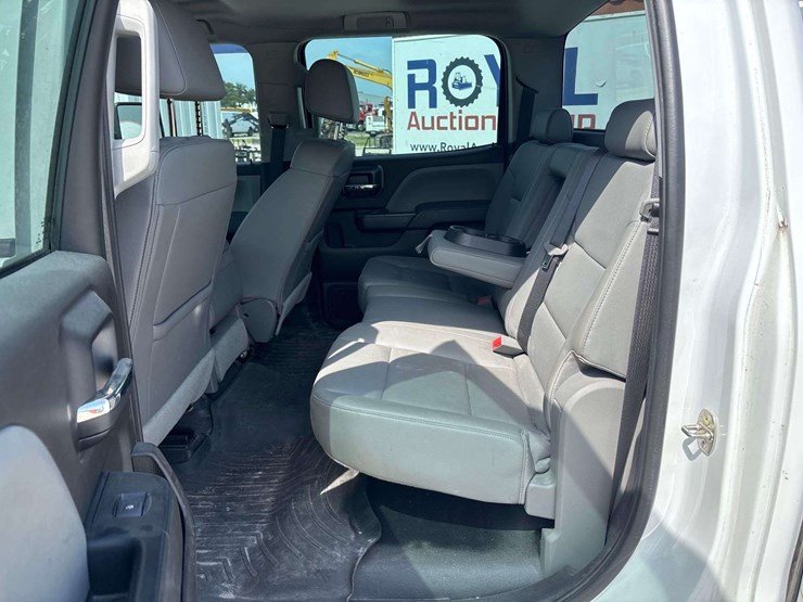 2018-gmc-sierra-2500-image-29