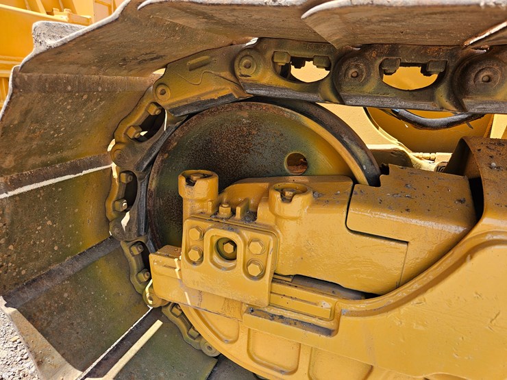 2018-komatsu-d37px-23-image-37