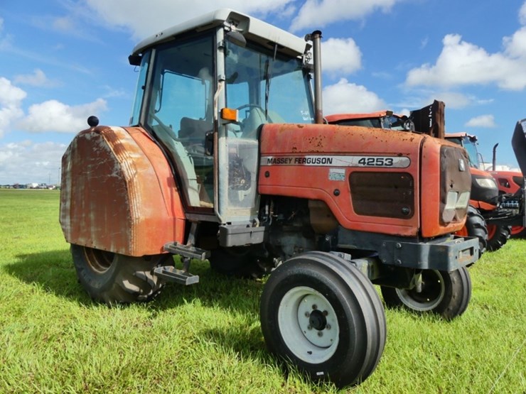 massey-ferguson-4253-image-2
